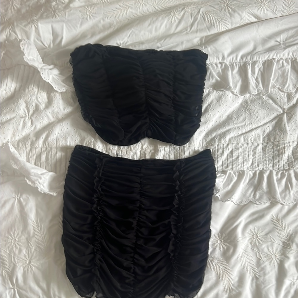 SHEIN Black Bubble Mini Skirt Set